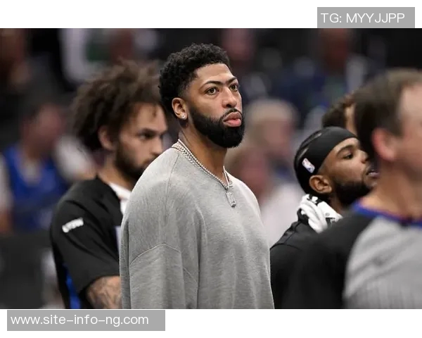 浓眉加盟独行侠后出勤率仅3046场比赛只打了14场引发关注