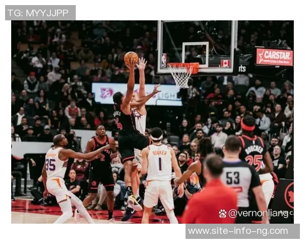 杰伦布朗第三节火力全开8投4中并罚球全中狂砍17分助力球队反击