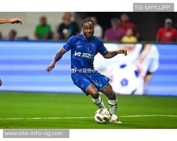 那不勒斯重燃引援希望斯特林与小马尔蒂尼成目标